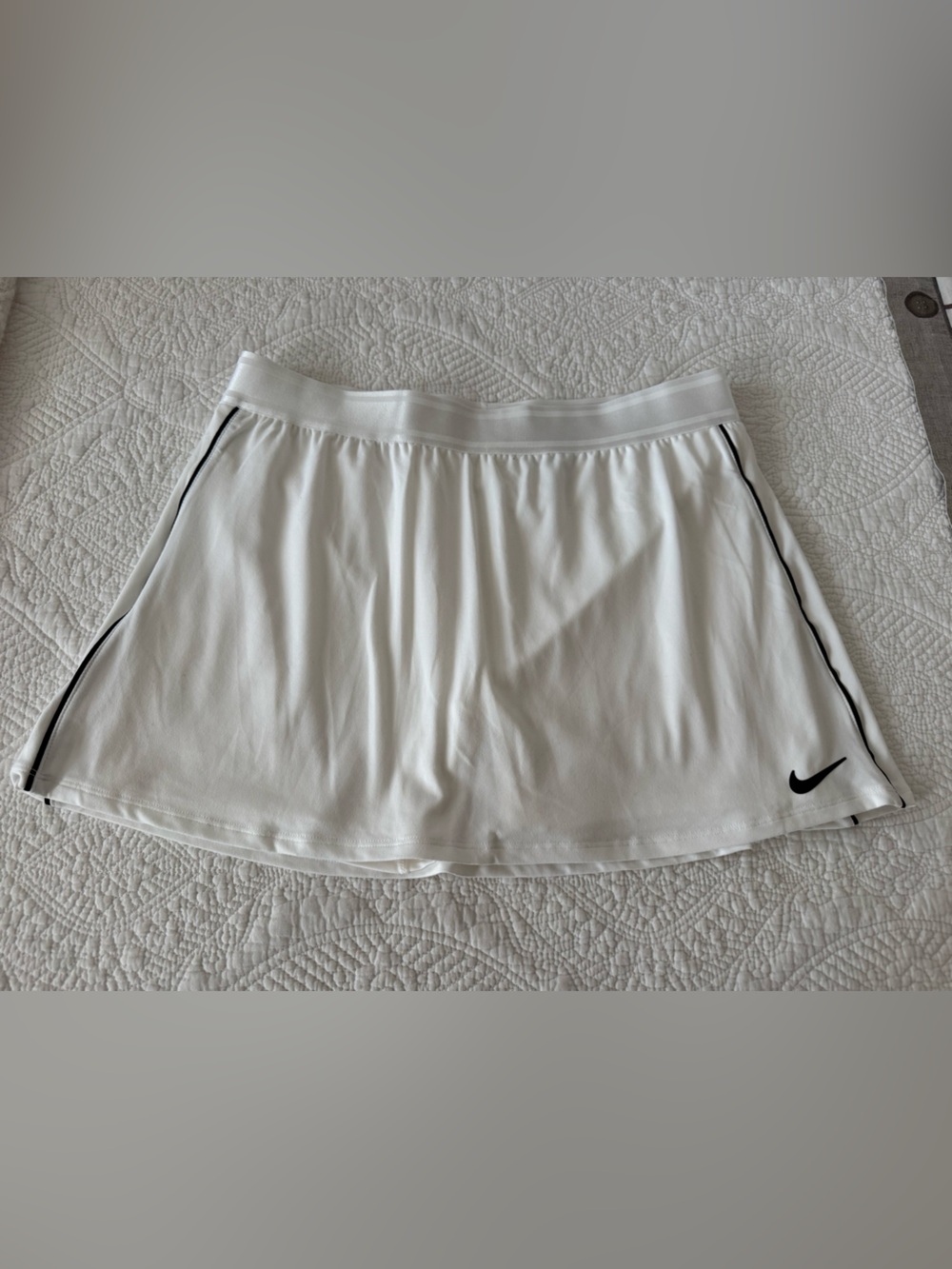 Nike White Athletic Tennis Skort with Black Trim
